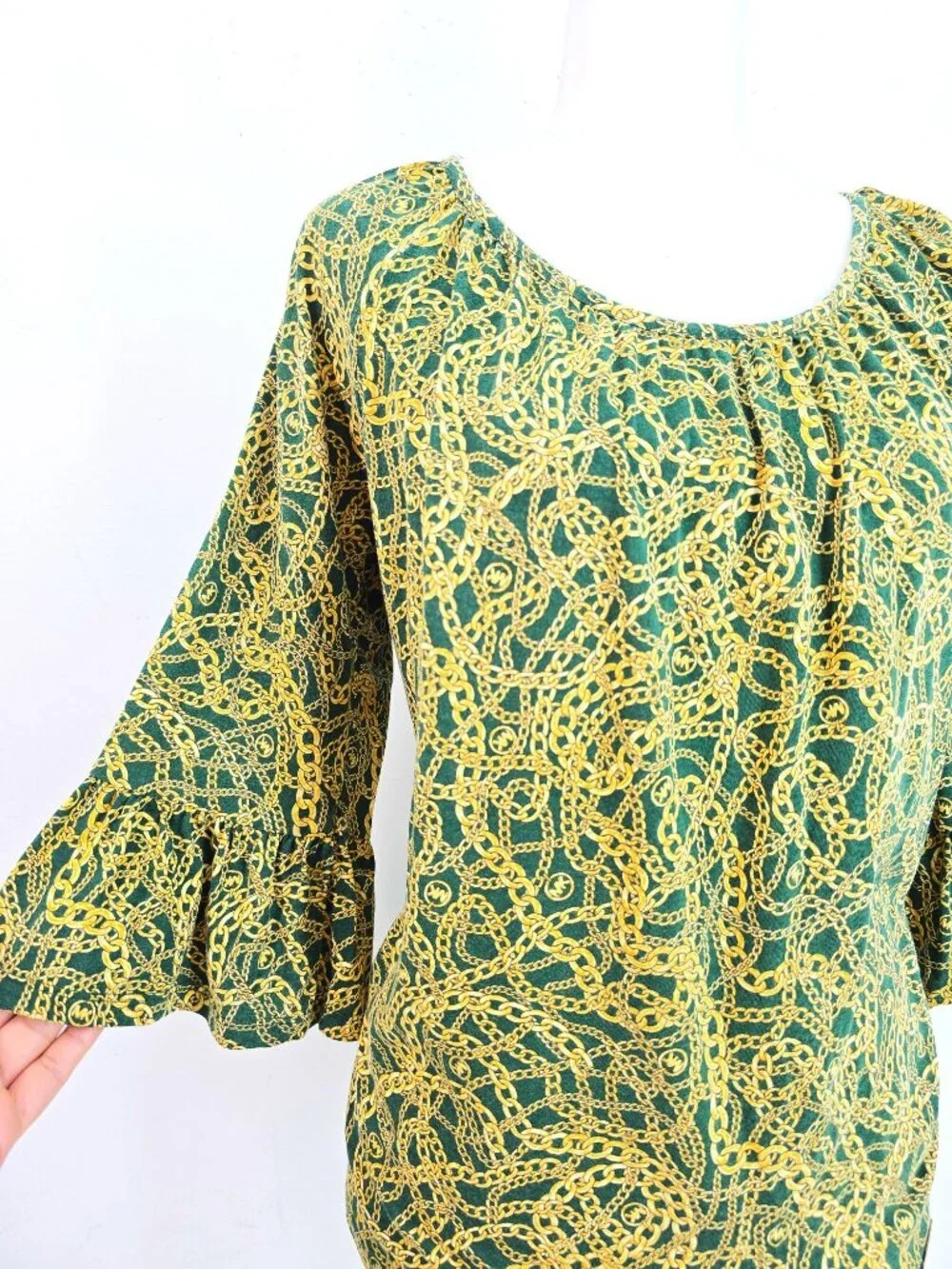 Michael Kors Green Gold Chainlink 3/4 Ruffle Sleeve Boxy Scoop Neck Top Women L